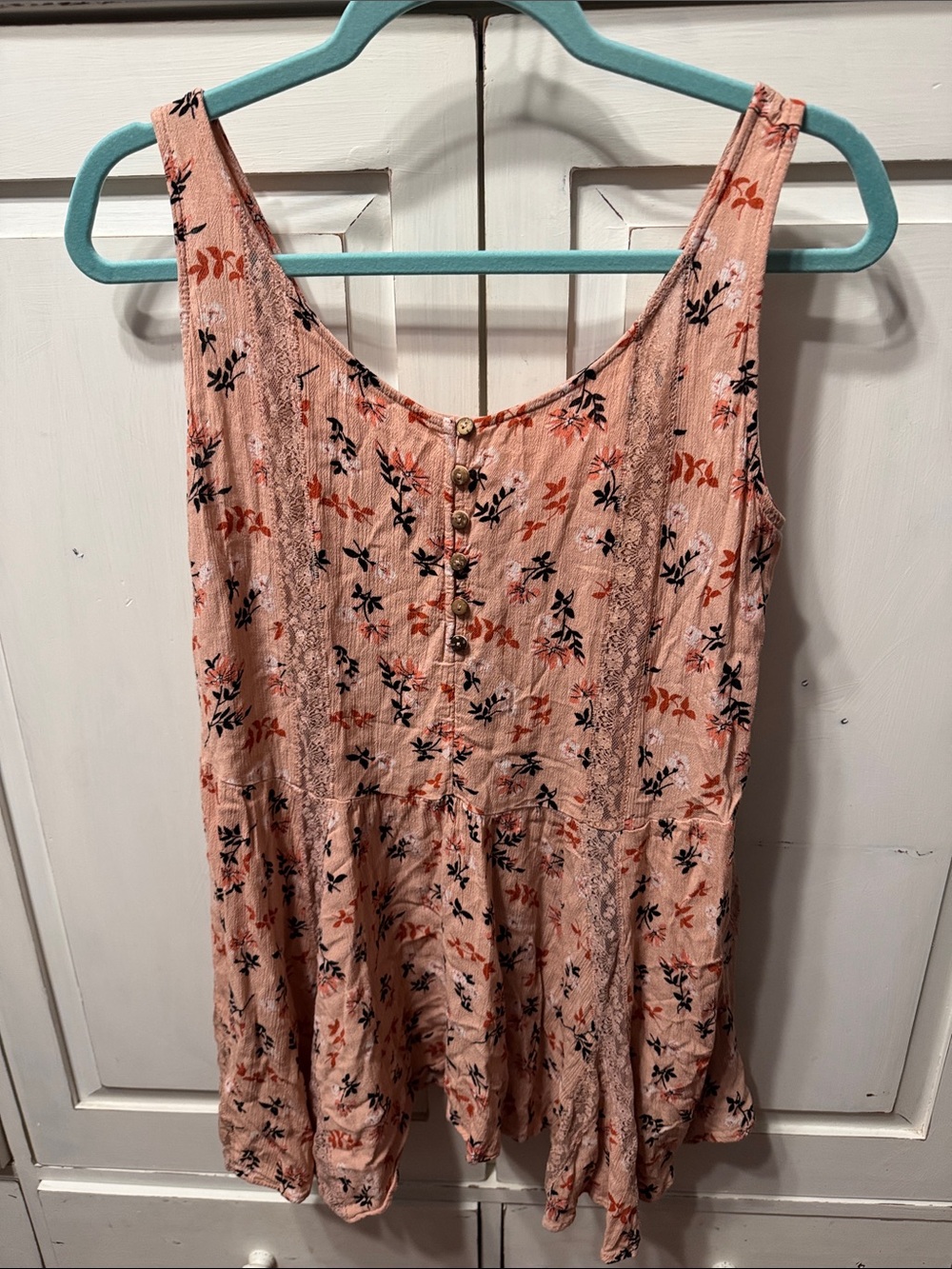 easel Peach Floral Tank Top with Button Front